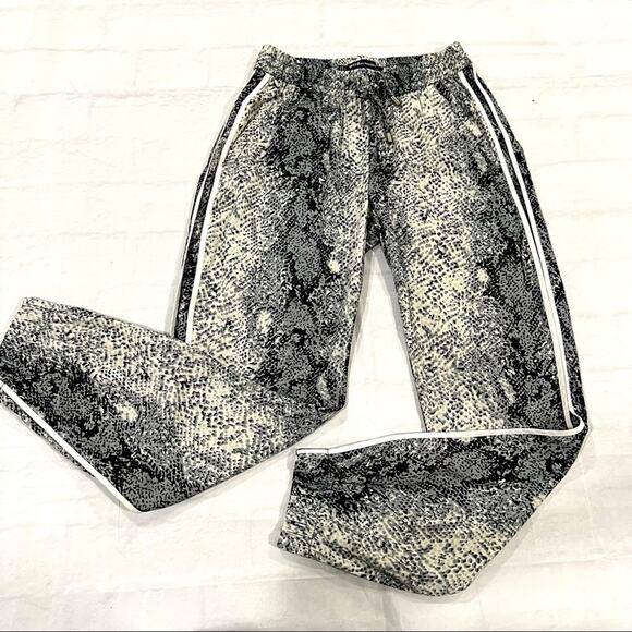 Walter Baker Jogger XS NWOT - Picture 1 of 4